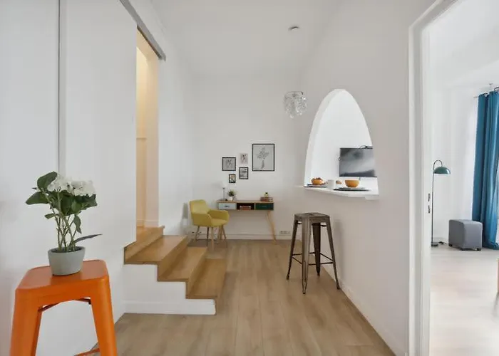 Spacious 1 Bedroom - Porte De Versailles *